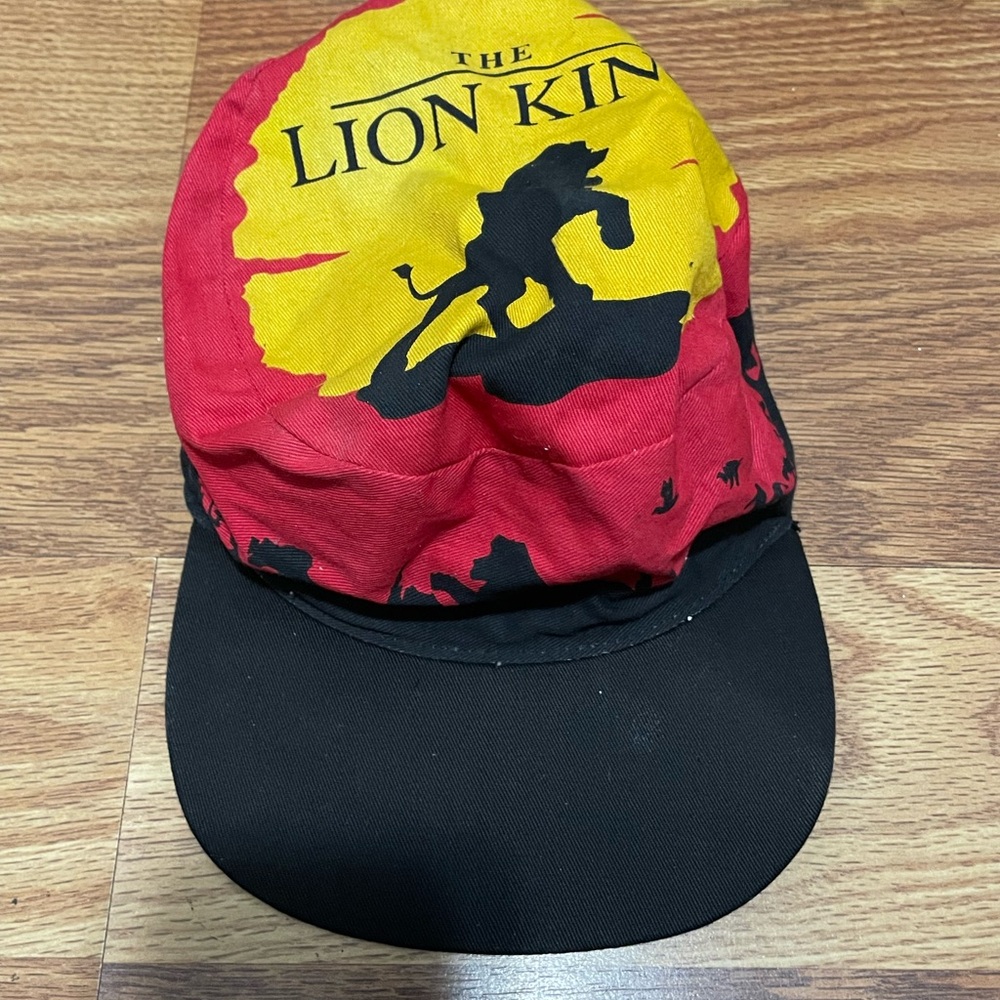 Vintage Juvenile kids lion king hat